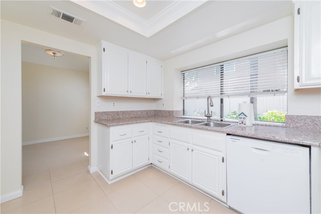 48 San Sebastian, Rancho Santa Margarita CA: https://media.crmls.org/medias/d08ef96c-9cff-4c26-ad05-7045543bc038.jpg