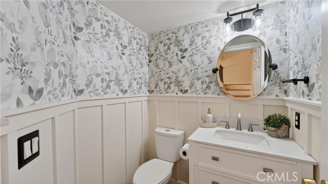 Detail Gallery Image 15 of 39 For 1761 Forum Way #D,  Corona,  CA 92881 - 3 Beds | 2/1 Baths