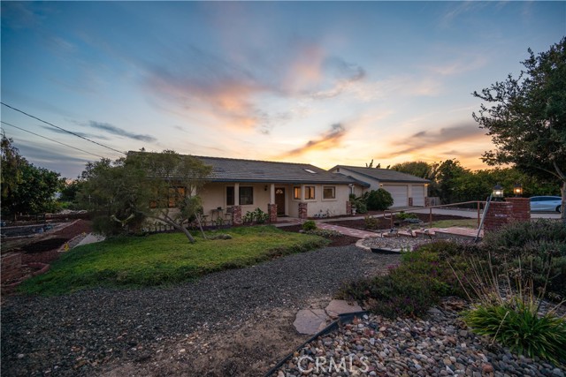 Detail Gallery Image 3 of 74 For 1561 Cielo Ln, Nipomo,  CA 93444 - 4 Beds | 2/1 Baths