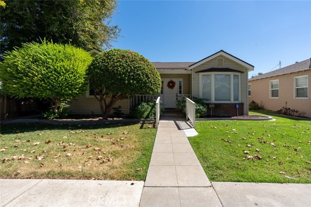 Detail Gallery Image 3 of 53 For 1212 California Ave, Los Banos,  CA 93635 - 2 Beds | 2 Baths