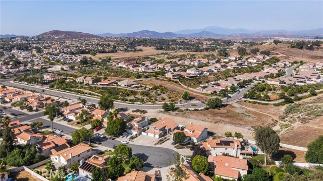 Detail Gallery Image 64 of 69 For 40236 Holden Cir, Temecula,  CA 92591 - 5 Beds | 3 Baths