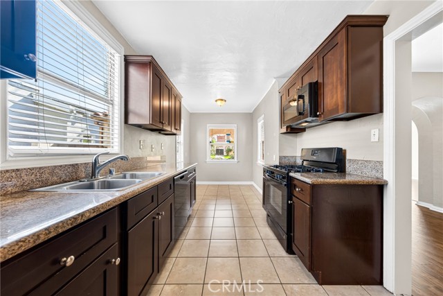 Image 16 of 39 For 3119 76th  