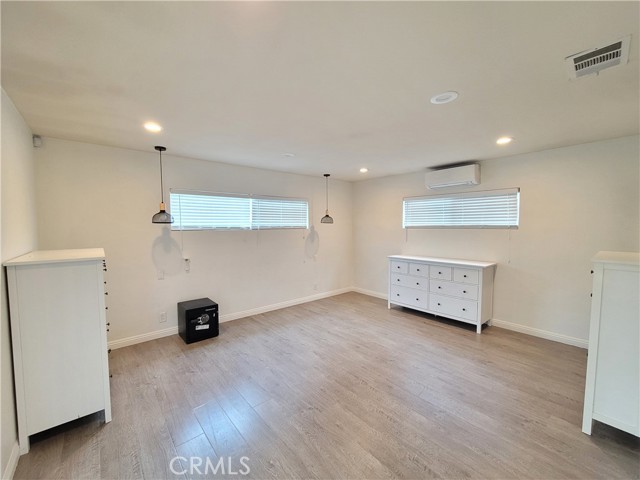 17557 Lemay Place, Lake Balboa CA: https://media.crmls.org/medias/d091babc-4140-4105-b152-0687cf08e7cd.jpg