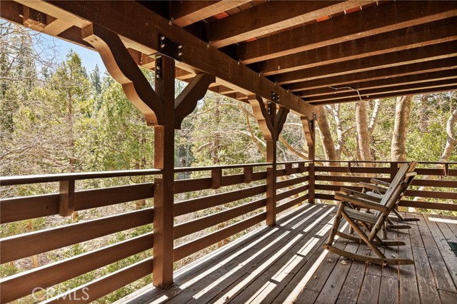 Detail Gallery Image 28 of 45 For 915 Trinity, Lake Arrowhead,  CA 92352 - 5 Beds | 3/1 Baths