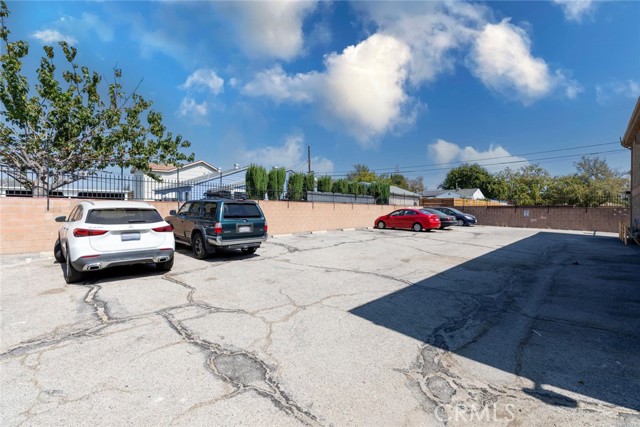 Detail Gallery Image 14 of 14 For 11341 Victory Bld, North Hollywood,  CA 91606 - – Beds | – Baths