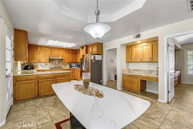 Detail Gallery Image 16 of 57 For 2436 Trevor Ct, Madera,  CA 93637 - 5 Beds | 3 Baths