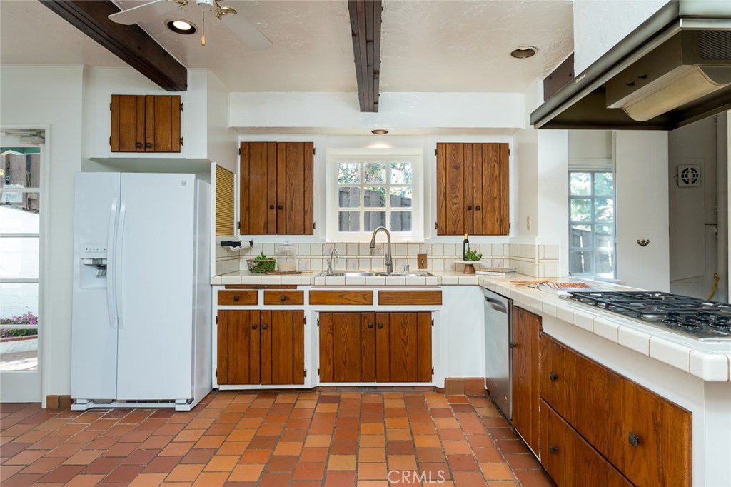 1521 N Columbus Avenue Glendale img 25