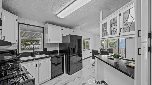 Detail Gallery Image 15 of 33 For 5700 Carbon Canyon Rd #73,  Brea,  CA 92823 - 3 Beds | 2 Baths