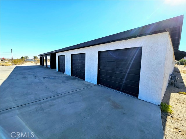 Detail Gallery Image 2 of 4 For 74077 Cactus Dr #B,  Twentynine Palms,  CA 92277 - 2 Beds | 2 Baths