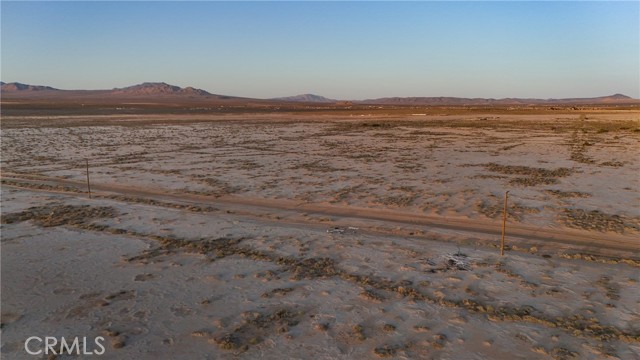 Detail Gallery Image 10 of 11 For 732 Locust Ave, Lucerne Valley,  CA 92356 - – Beds | – Baths