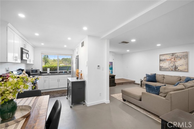 Front Image Thumbnail for CRCV26065907