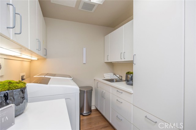 324 17th, Manhattan Beach, California 90266, 4 Bedrooms Bedrooms, 0 ,5 BathroomsBathrooms,Residential,For Sale,17th,0,SB26133569