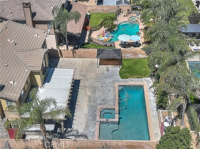 12790 Golden Leaf Drive, Rancho Cucamonga CA: https://media.crmls.org/medias/d095c8e2-fdf6-4964-b508-a331ca82d062.jpg