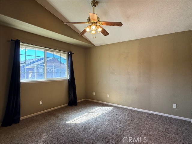 708 Vista Del Rey Drive, Atwater CA: https://media.crmls.org/medias/d095eeef-8ce9-46e5-8224-9b5201092e26.jpg