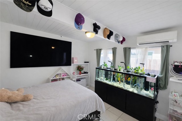 Detail Gallery Image 8 of 9 For 12778 Judd St, Pacoima,  CA 91331 - 4 Beds | 2 Baths