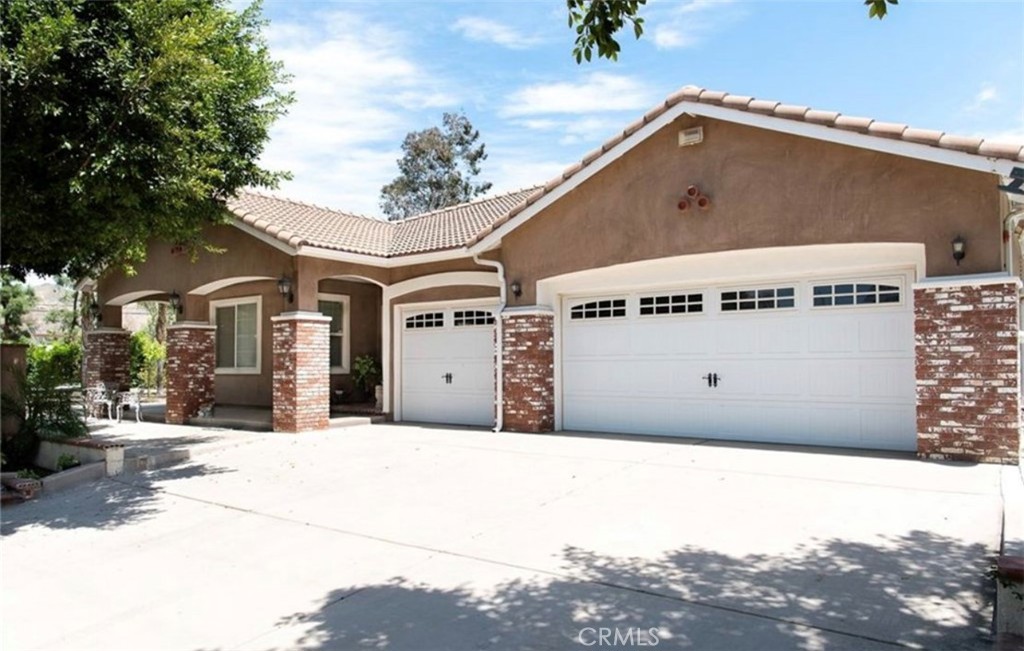 240 6th Street, Norco, CA 92860
