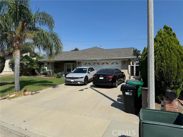 Detail Gallery Image 1 of 1 For 12619 Wells Pl, Chino,  CA 91710 - 4 Beds | 2 Baths