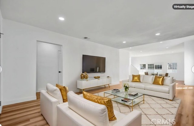 Detail Gallery Image 6 of 39 For 1200 S Castlegate, Compton,  CA 90221 - 4 Beds | 3 Baths