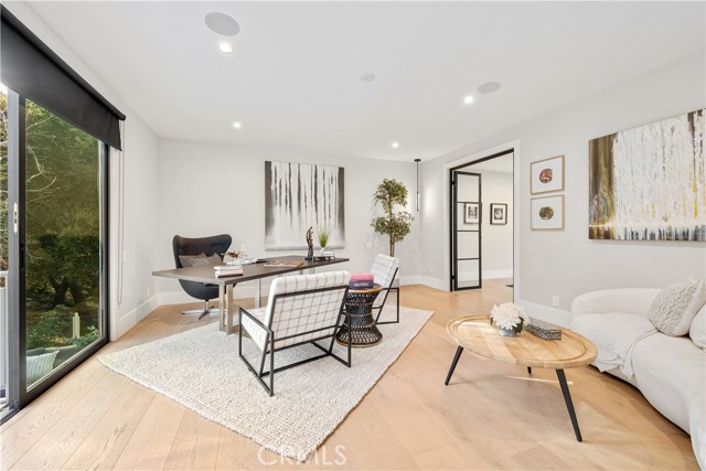 4609 Louise Avenue, Encino CA: https://media.crmls.org/medias/d0994e6a-6b23-4f36-b140-6c4d2ca28e5f.jpg