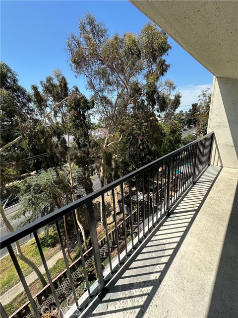Detail Gallery Image 13 of 13 For 3949 Los Feliz Bld #301,  Los Angeles,  CA 90027 - 1 Beds | 1 Baths