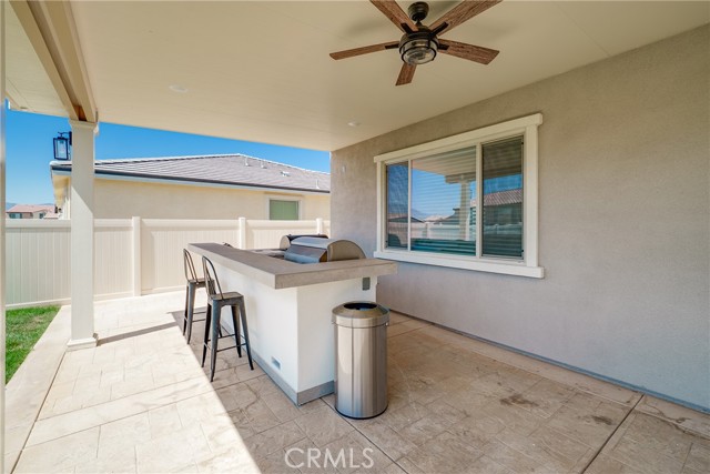 12829 Stags Leap Dr, Riverside CA: https://media.crmls.org/medias/d09ab93a-e88c-4c58-84c0-34d74c9418a0.jpg