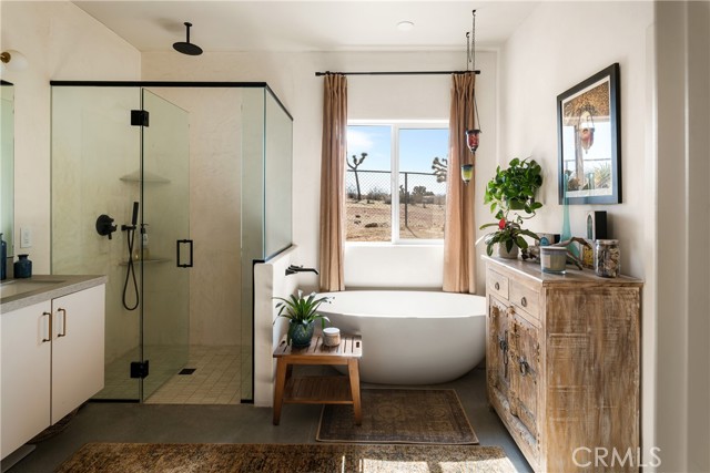 Detail Gallery Image 4 of 74 For 59621 Mesa Dr, Yucca Valley,  CA 92284 - 3 Beds | 3/1 Baths