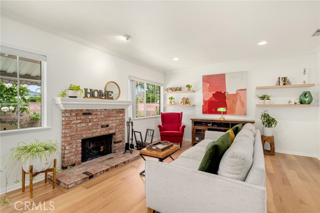 2137 Ostrom Avenue, Long Beach CA: https://media.crmls.org/medias/d09bc130-9c64-4809-b202-bb203a37ba82.jpg