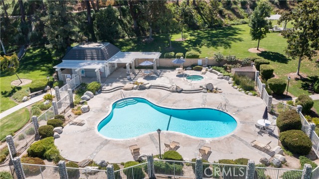 Detail Gallery Image 31 of 34 For 20309 Rue Crevier #575,  Canyon Country,  CA 91351 - 2 Beds | 2 Baths