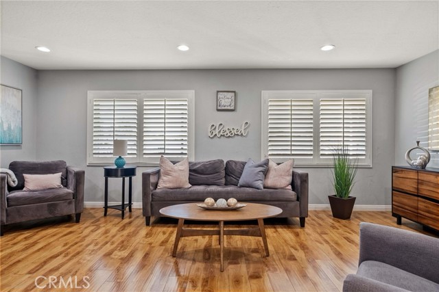 Detail Gallery Image 7 of 29 For 510 Valley Home Avenue, La Habra,  CA 90631 - 4 Beds | 2 Baths