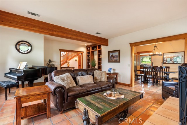 Detail Gallery Image 12 of 66 For 805 Spring Creek Way, Templeton,  CA 93465 - 4 Beds | 3/1 Baths