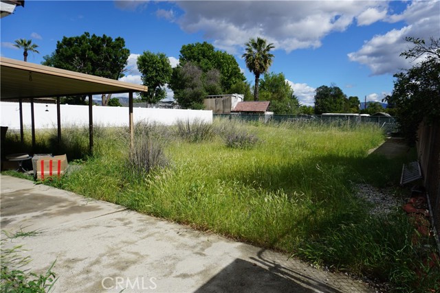Detail Gallery Image 14 of 15 For 9826 Columbus, North Hills,  CA 91343 - 7 Beds | 5/1 Baths