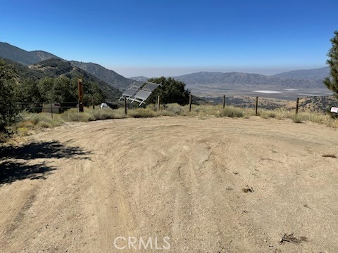 Detail Gallery Image 4 of 4 For 23301 Grindelwald Ct, Tehachapi,  CA 93561 - – Beds | – Baths