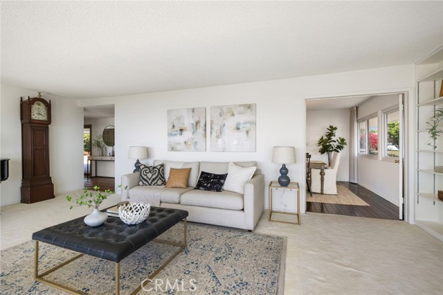 30032 Avenida Esplendida, Rancho Palos Verdes, California 90275, 4 Bedrooms Bedrooms, ,1 BathroomBathrooms,Residential,For Sale,Avenida Esplendida,SB26097299