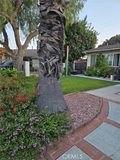 3 Bed Home for Sale in Los Angeles, California
