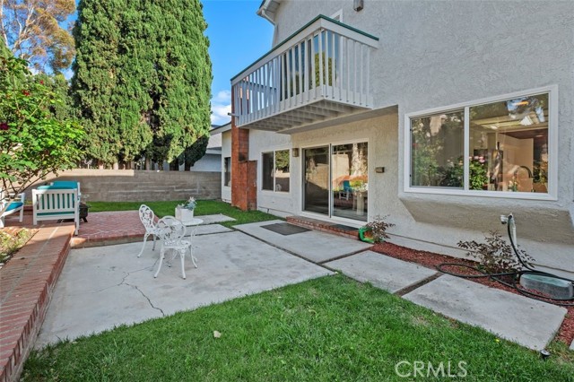 9 Aberdeen st, Irvine CA: https://media.crmls.org/medias/d0a016cd-f353-4948-8d46-4cd918177a38.jpg
