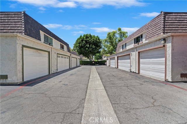 419 N Alice Way, Anaheim CA: https://media.crmls.org/medias/d0a11a3e-849c-400e-ab83-4dd5716ddea2.jpg