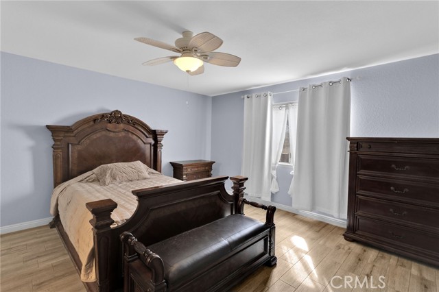 22612 Viento Road, Apple Valley CA: https://media.crmls.org/medias/d0a1ad64-ca70-4101-98a1-fde009944d40.jpg