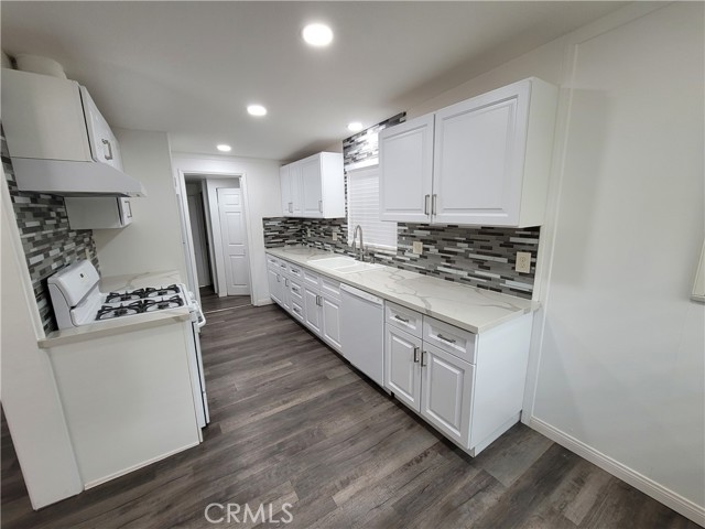 13564 4th Street, Yucaipa CA: https://media.crmls.org/medias/d0a1beab-7497-4556-8d27-395b9ab20182.jpg