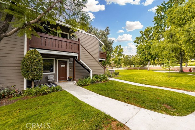 Detail Gallery Image 2 of 23 For 19032 Alamo Ln #219,  Yorba Linda,  CA 92886 - 3 Beds | 2 Baths