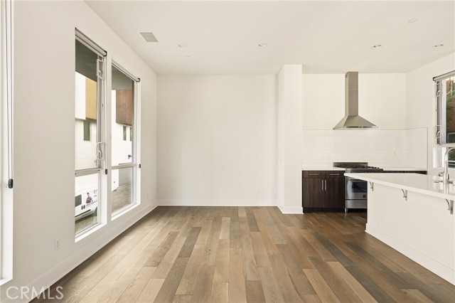 Detail Gallery Image 11 of 25 For 2201 Tom Mix, Silver Lake Los Angeles,  CA 90026 - 2 Beds | 2/1 Baths