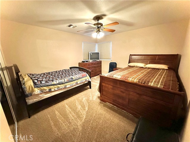 Image 26 of 37 For 915 Beach Drive