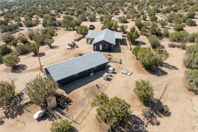 29405 123rd E Street, Pearblossom CA: https://media.crmls.org/medias/d0a396cc-2edd-4314-a90c-4ed6683bd993.jpg