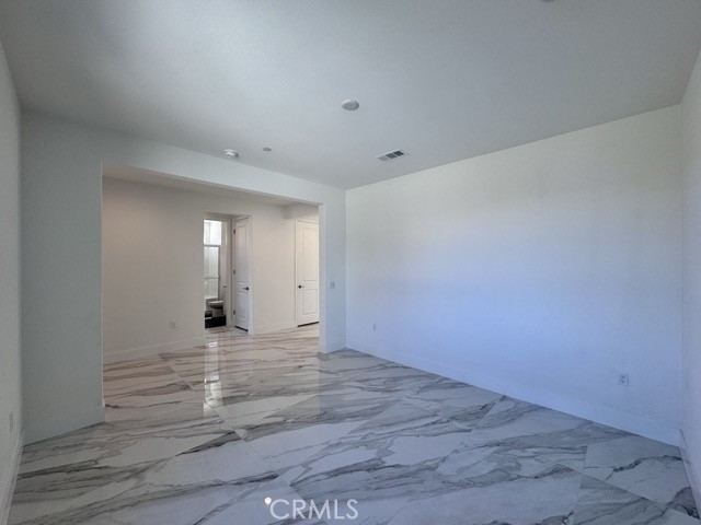 Detail Gallery Image 10 of 69 For 25061 River Peak Dr, Menifee,  CA 92586 - 5 Beds | 3 Baths