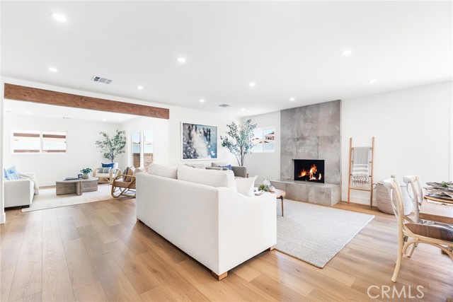 22748 Samuel Street, Torrance CA: https://media.crmls.org/medias/d0a4930f-1fe1-40f0-8d97-de65c4a5f90f.jpg