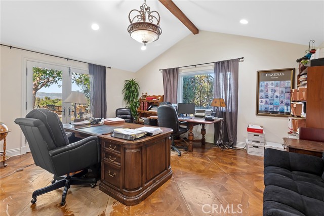 5 Bed Home for Sale in Hidden Hills, California