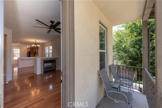 Detail Gallery Image 26 of 34 For 216 Tall Oak, Irvine,  CA 92603 - 3 Beds | 3/1 Baths