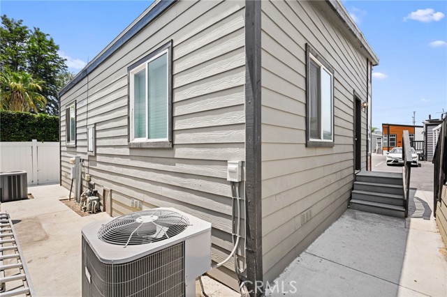 Detail Gallery Image 6 of 36 For 8250 Lankershim Blvd #36,  North Hollywood,  CA 91605 - 2 Beds | 2 Baths