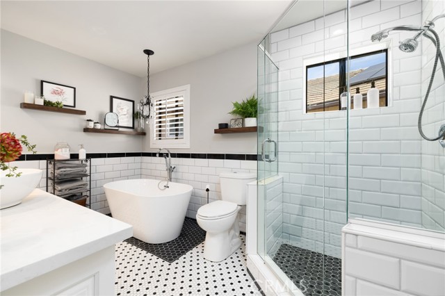 31502 Emperor Drive, Canyon Lake CA: https://media.crmls.org/medias/d0a6b60b-5652-4526-8bbf-827ad871717d.jpg