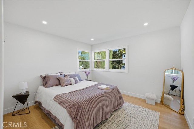 Detail Gallery Image 14 of 29 For 1316 W Beacon Ave, Anaheim,  CA 92802 - 4 Beds | 2 Baths