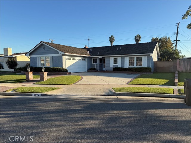 6512 Oxford Drive, Huntington Beach CA: https://media.crmls.org/medias/d0a8784d-5e50-4e5c-ad7d-1c776830533a.jpg